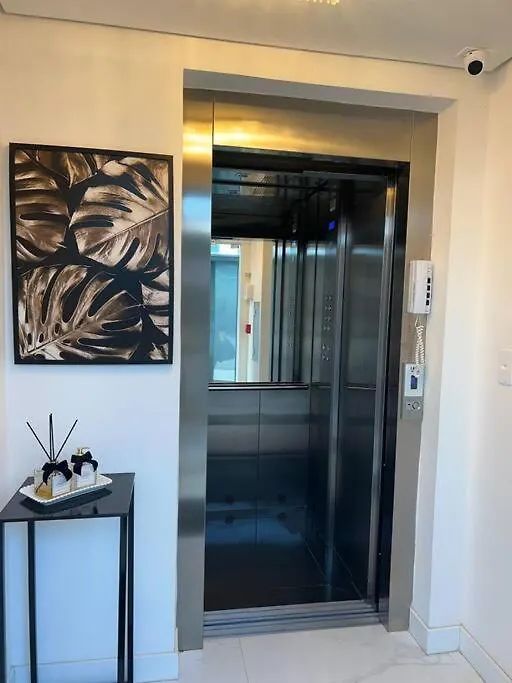 Apartamento Vista Mar Com Varanda Gourmet Pertinho Do Beto Carrero Picarras 0*,  Brazil