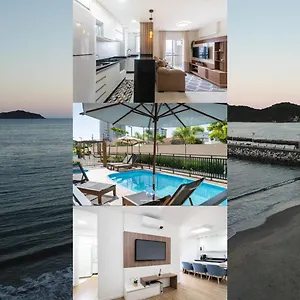Com Vista Mar, Ar-condicionado, Wi-fi Com Piscina, Quadra De Esportes Playground Infantil A 15 Minutos Do Beto Carreiro Apartamento